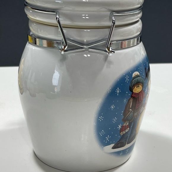 Designpac Mindy Cain Snowman Airtight Latched Lid Ceramic Canister (T39) - Picture 12 of 12